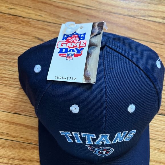 Vintage Tennessee Titans Hat / NFL Gameday / Valcro / New With Tags - Picture 3 of 7